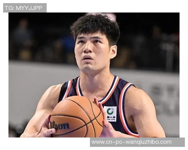 陈国豪赴美接受NBA训练师指导强化三分球与突破能力朱芳雨视频沟通助力提升