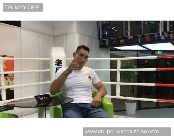 崔洪万与董建军的巅峰对决谁将成为拳坛新王者的传奇故事